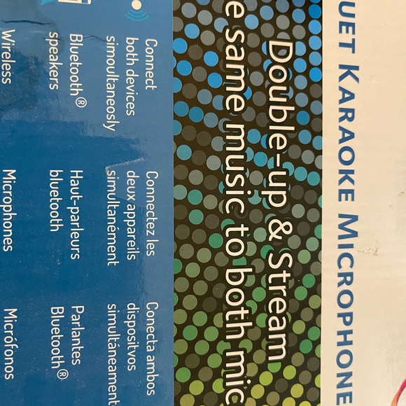 Duet Karaoke Microphone, 2 wireless Microphones & Bluetooth Speakers.Gray. - Picture 2 of 7